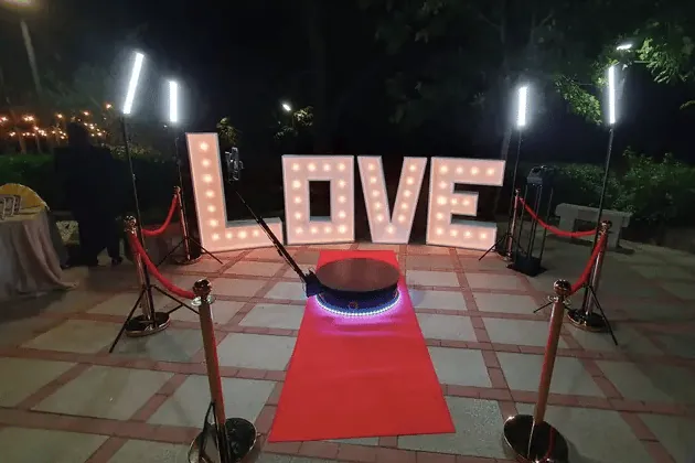 Cámara 360 grabando vídeo viral en boda