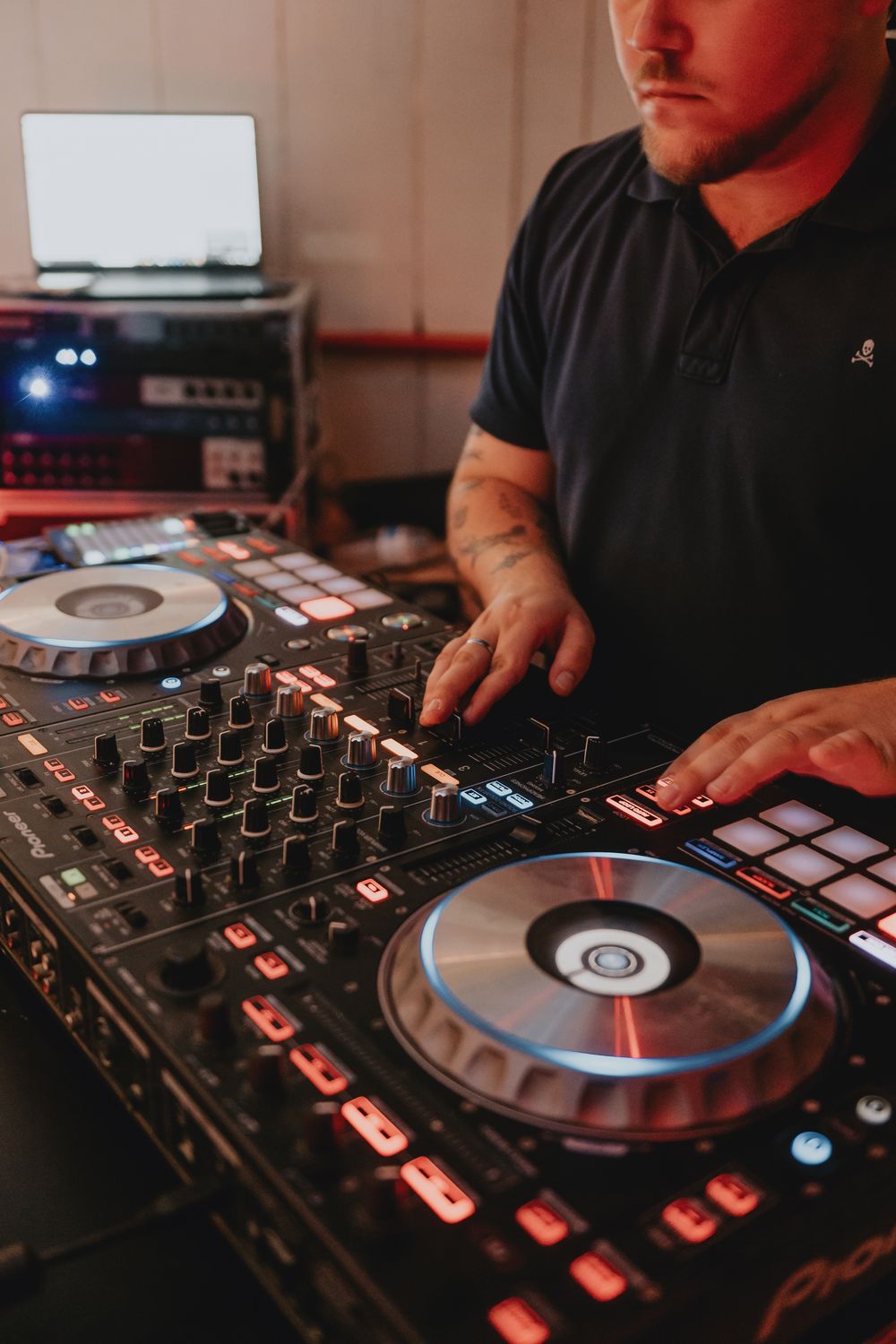 DJ para bodas y eventos en Cádiz